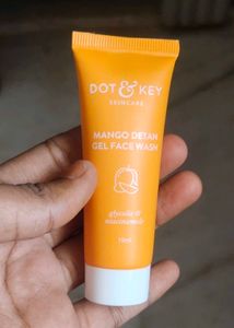 Mango Detan Gel Face Wash