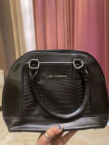 Lino Small Handbag 👝