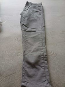 MAX Men Solid Carrot Fit Jeans