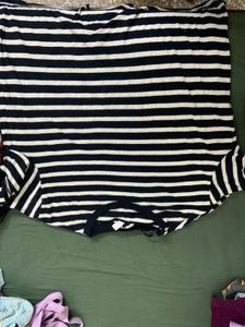 H&amp;M Blue Striped Tee