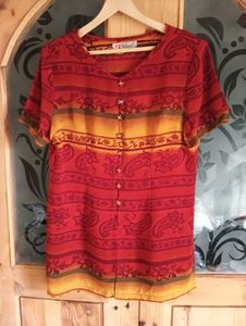 Stylish Red Patterned Top