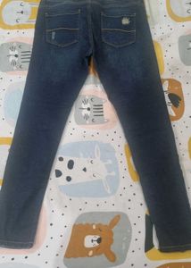Lightly Ripped Skinny Jeans Great Condition!