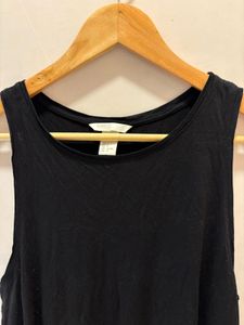 H&amp;M Beautiful Black Tank Top