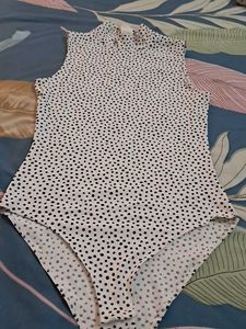 Hnm BRAND  Like New  Bodysuit