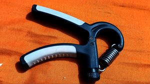Hand Gripper