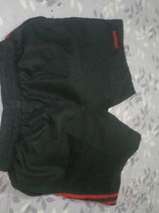 Black SOPARDO Shorts