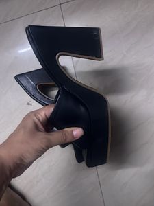 Women Black Heels