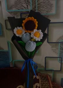 Crochet 🧶 Bouquet Of Multiple Flowers
