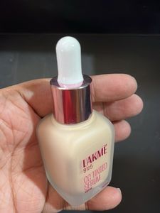 Lakme 9to5 CC Tinted Serum