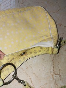Yellow Purse 💛