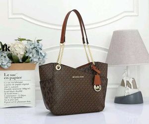 🆕️🔥MK Signature Tote Bag