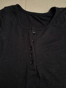 Button Black Top