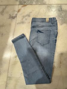 Light Wash Denim Jeans