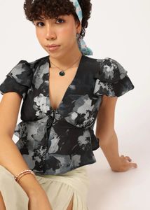 black crop top