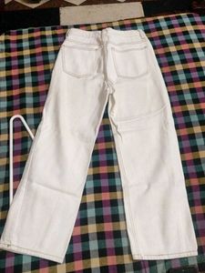 New Jeans Off-white