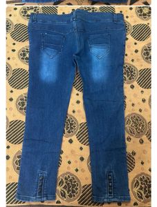 Huge Offer On Jeans