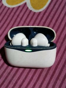 Not working earbuds || Only case workin