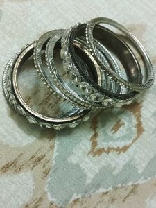 White Stone Mettel Bangles Set