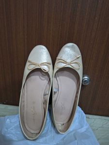 Gold Ballet Flats with Bow