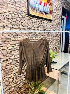 Frill Top
