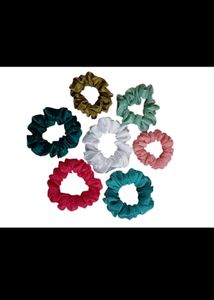 scrunchies pack of 7 with different fabrics