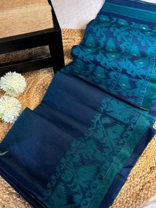 Red &amp; Beige Silk Saree