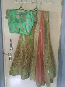 Fish Cut Kundar And Mirror Work Lehenga