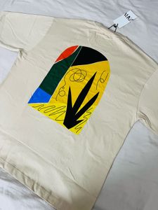 ZARA- Golden Holidays T-shirt 👕