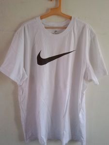 Nike Tee 😎