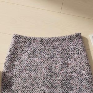 Chic Tweed Mini Skirt