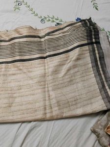Elegant Striped Saree
