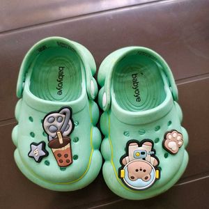 Cute Character Clogs size EU 21