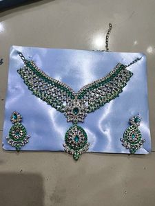 Emerald Green Jewelry Set