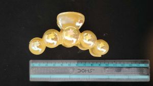 Set Of 4 Clutchers And Neem Comb
