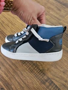 U.S Branded Kid&#39;s Carter&#39;s Sneakers