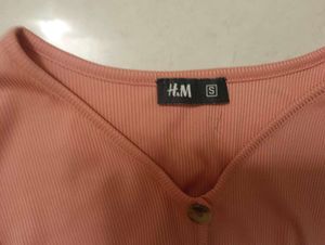H&amp;M Peach Button-Down Top