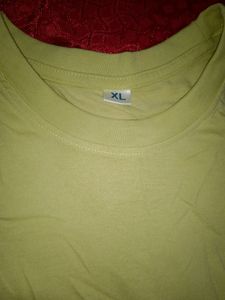 Oversize Unisex T-shirt.