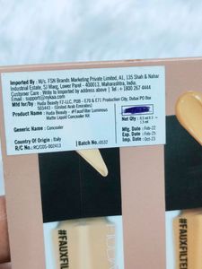 Huda Beauty Concealer
