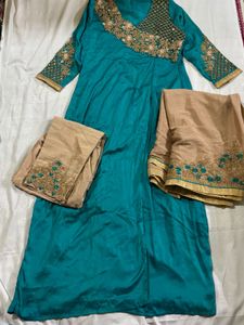 Elegant Embroidered Salwar Suit Set
