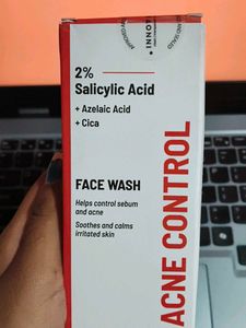 Chemist at Play Face Wash