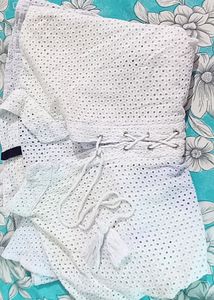 White NET TOP