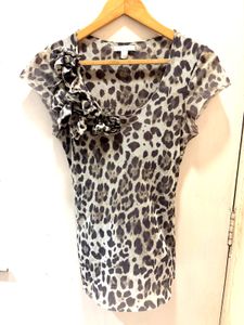 BeautifulLeopard Print Ruffle Top
