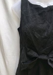 CUTE BLACK COLOUR DRESS