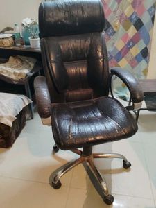 Executive Leather Office Chair
