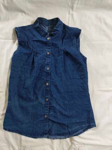 Sleeveless Denim Button Down Top