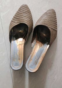 Cute White Bow Sandals