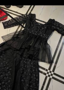 Beautiful Black Weeding Gown Nd With Sharara