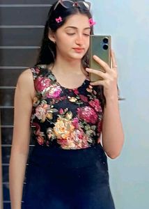 💐 Floral Crop Top 💐