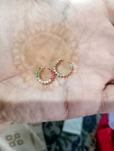 2 Gold Finishing Nosepins