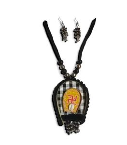Ethnic Necklace & Earring Set black